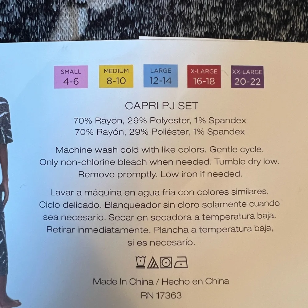 DKNY CAPRI PJ SET XXL lounging set of colors, black grayish cream - Picture 9 of 15